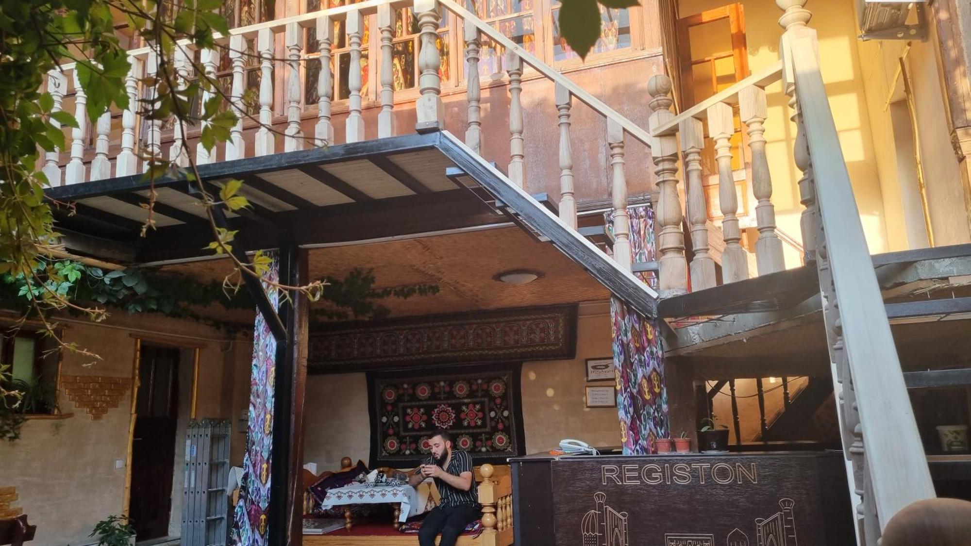 Hotel Registon Zargaron Samarkand Luaran gambar